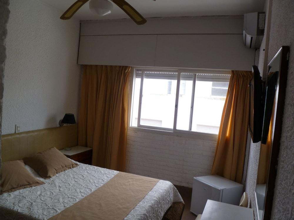 Punta Del Este Shelton Hotel エクステリア 写真