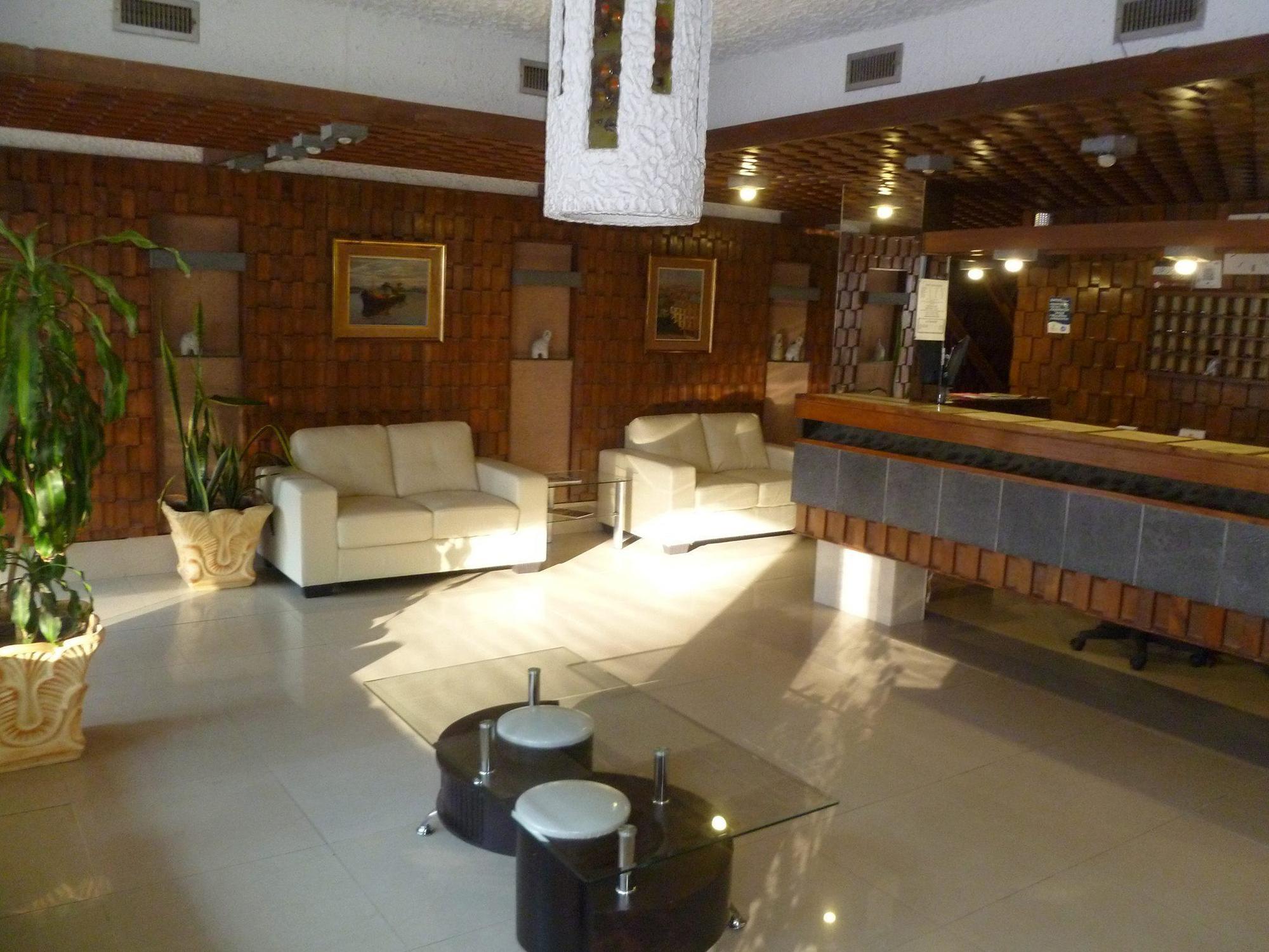 Punta Del Este Shelton Hotel エクステリア 写真
